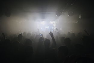 米兰体育官网-不眠之夜:五大联赛精彩夜场回顾,不眠之夜 smg live 第3张 米兰体育官网-不眠之夜:五大联赛精彩夜场回顾,不眠之夜 smg live 第3张